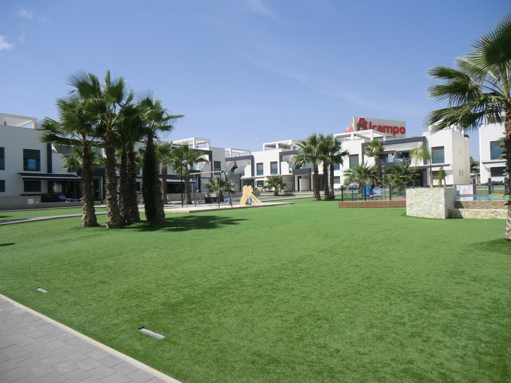 Casas Holiday - Oasis Beach Orihuela Exteriör bild